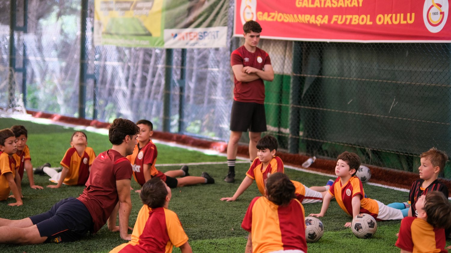 Galeri Önizleme Fotoğrafı